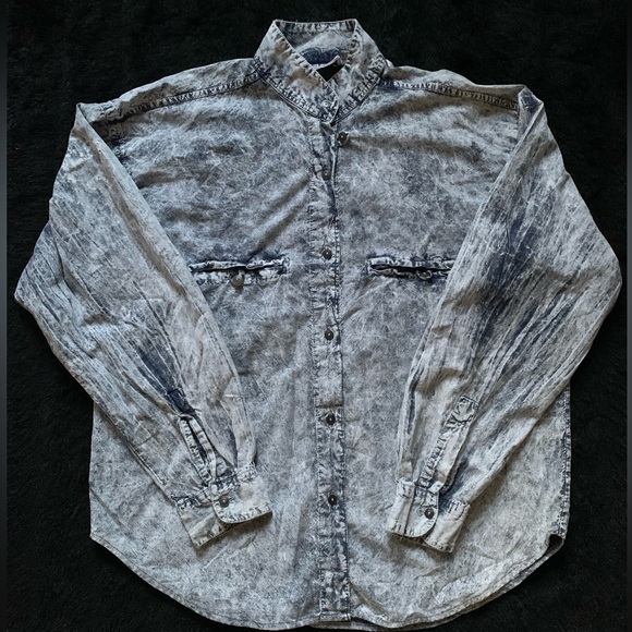 design Vintage 90’s Blue Semi-Distressed Long Sleeve Button-Up Shirt L PreOwned - Picture 1 of 15